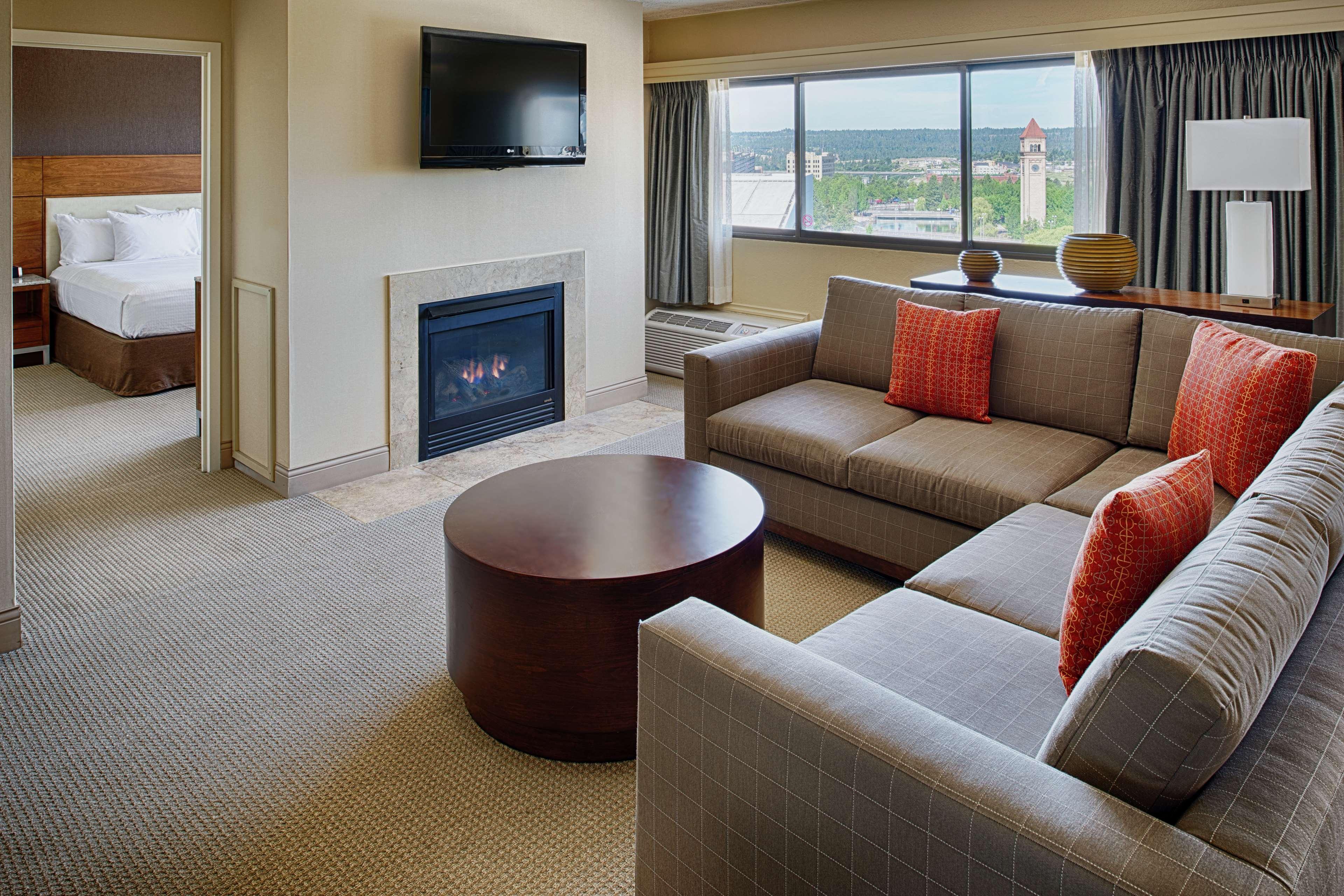 Doubletree By Hilton Spokane City Center Exteriör bild